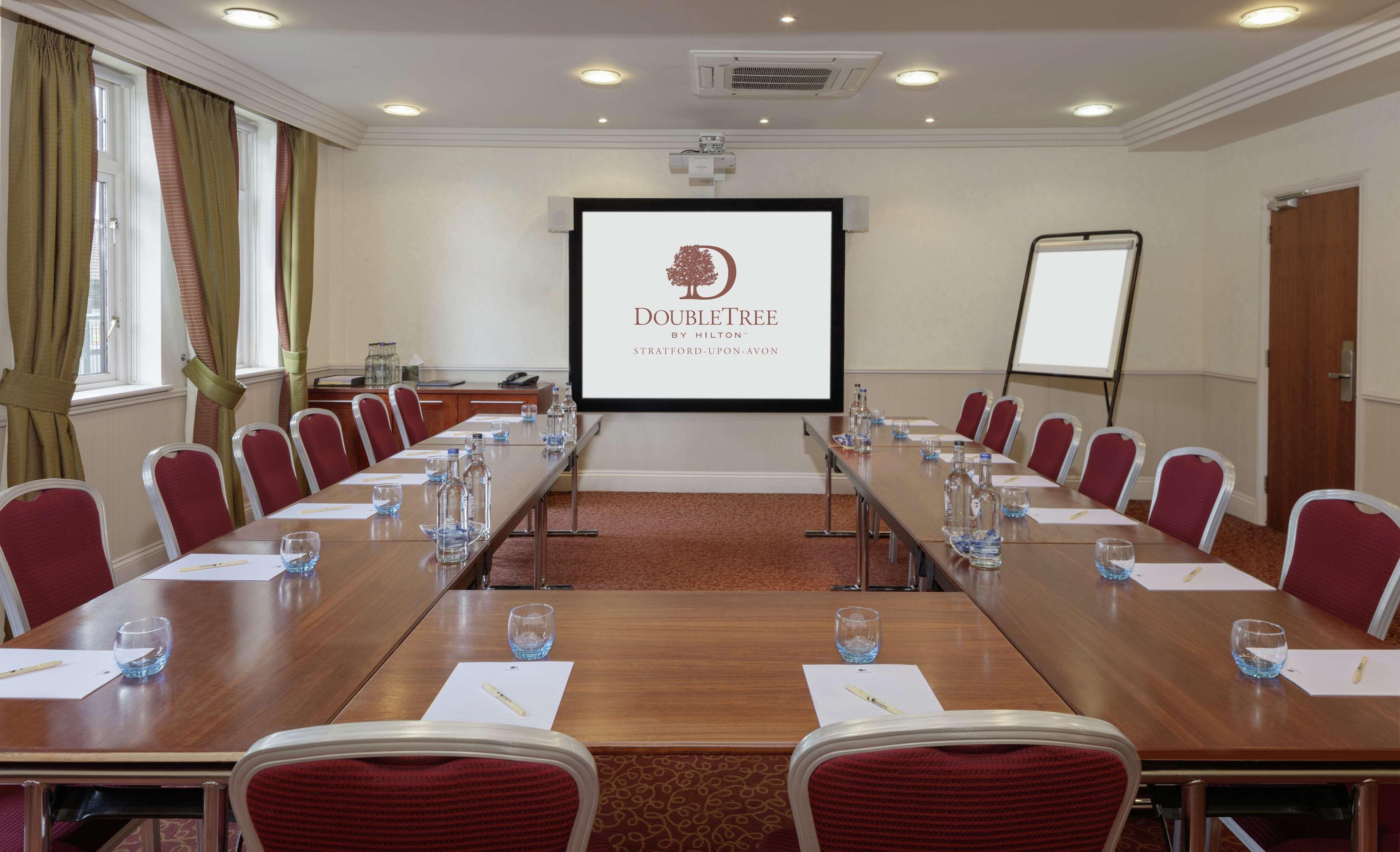 Готель Doubletree By Hilton Stratford-Upon-Avon, United Kingdom Екстер'єр фото