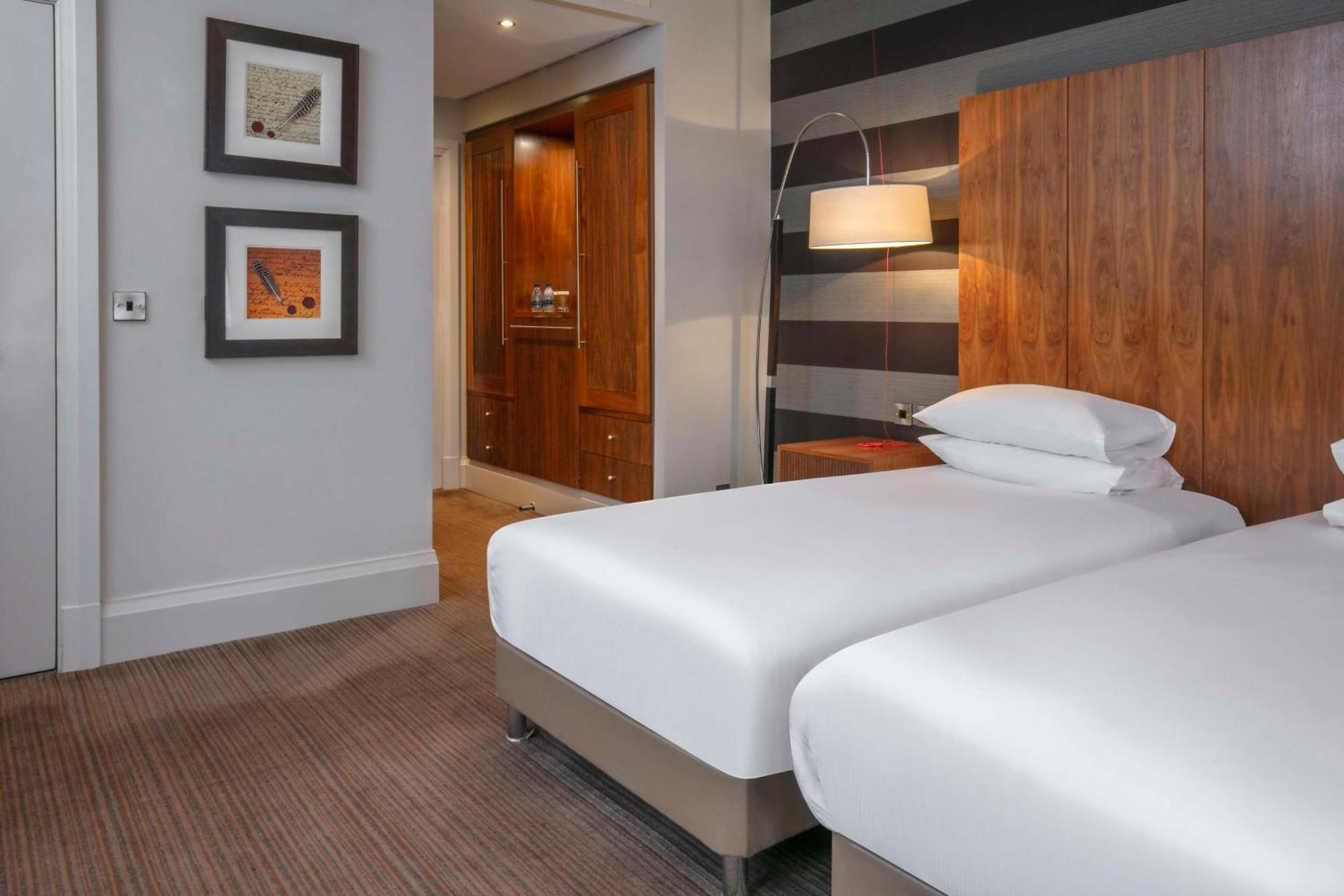 Готель Doubletree By Hilton Stratford-Upon-Avon, United Kingdom Екстер'єр фото