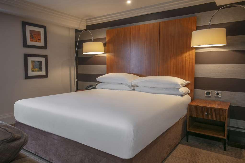 Готель Doubletree By Hilton Stratford-Upon-Avon, United Kingdom Номер фото